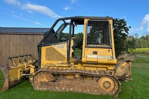 John Deere 650H  Dozer